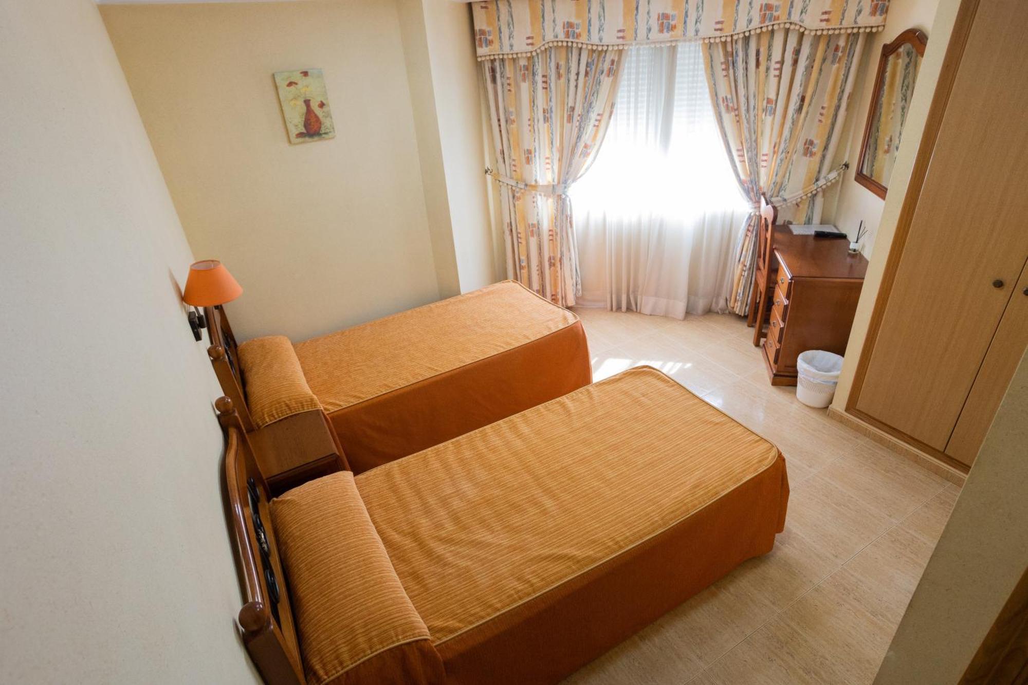 Hotel Beatriz Бурриана Экстерьер фото